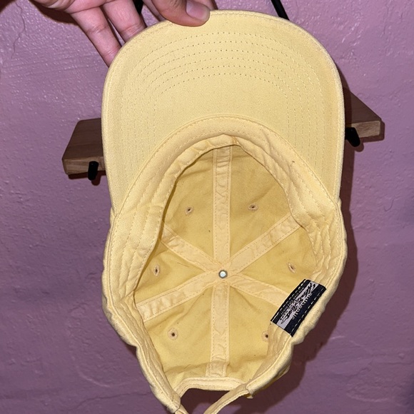 Yellow hat - Picture 2 of 2